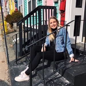 Meet your Posher, Mackenzie